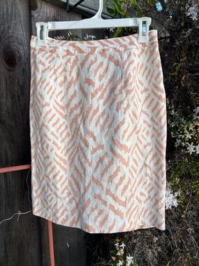 Forever 21 White Pencil Skirt with Peach Abstract Print